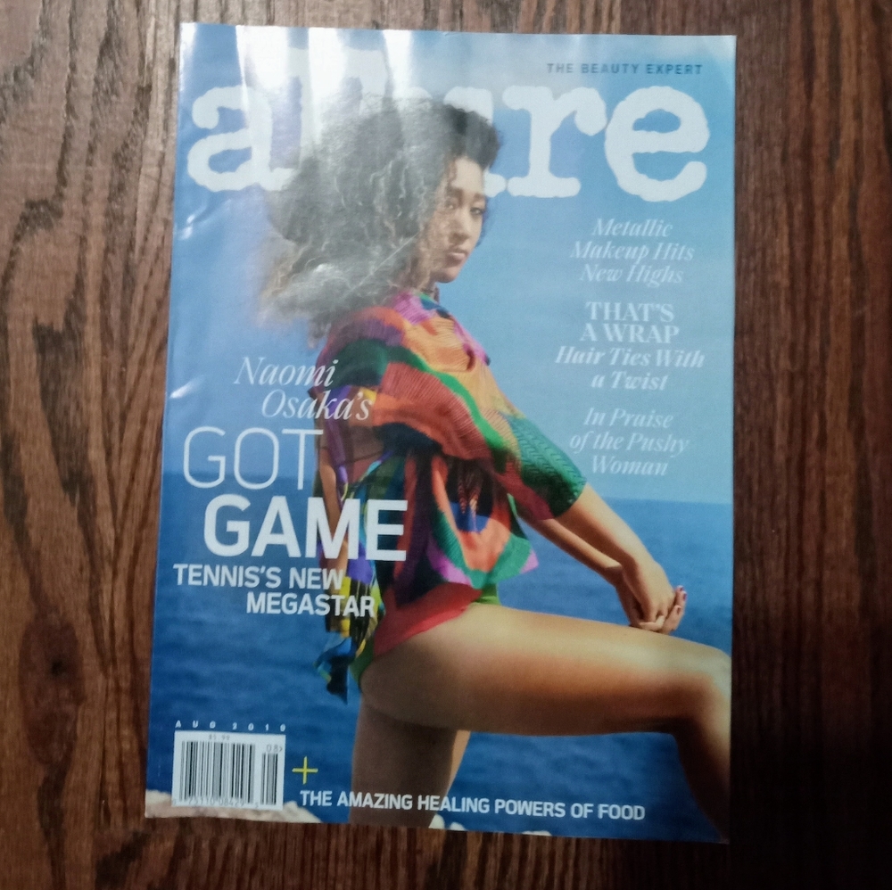 ALLURE Magazines Bundle - Picture 5 of 5